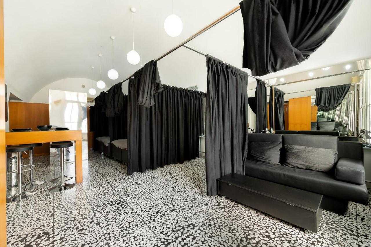 Hostel Hospitality House - H H H Ljubljana Eksteriør billede